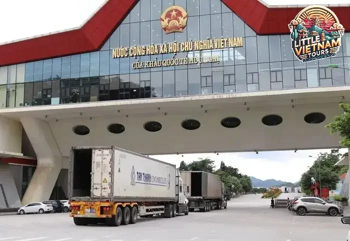 Lợi Ích và Hạn Chế Của Du Lịch Trung Quốc Qua Cửa Khẩu Lạng Sơn