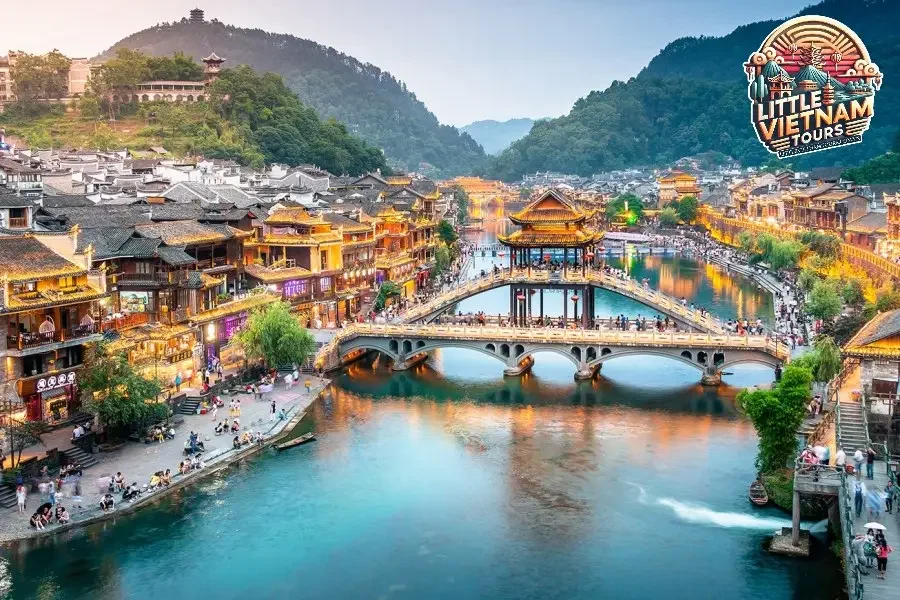 Chi Phí Tour Du Lịch Phượng Hoàng Cổ Trấn Chi Phí Tour Du Lịch Phượng Hoàng Cổ Trấn