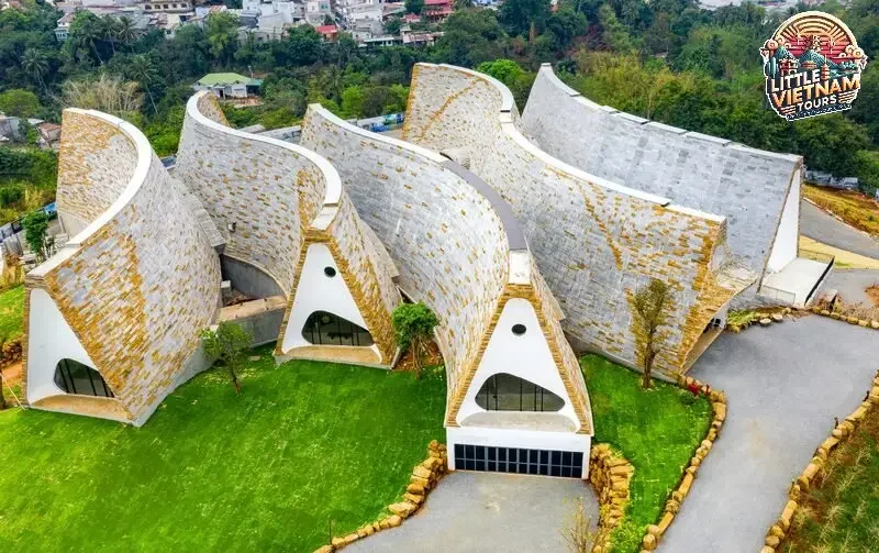 Kiến trúc độc đáo và không gian ấn tượng